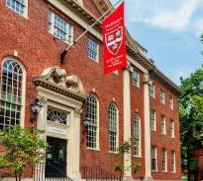 Іспанія відкриває університети для студентів, яким Трамп заборонив в’їзд до США