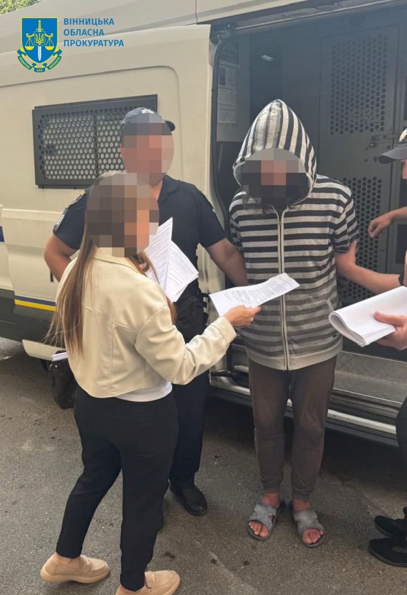 Публічно підтримує та виправдовує збройну агресію рф – повідомлено про підозру жителю Вінницького району