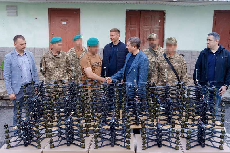 Багі, дрони та «Форд» для ЗСУ: Чергова допомога двом військовим формуванням в межах роботи Міжрегіонального координаційного гуманітарного штабу
