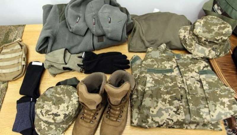 Кому в Україні загрожує штраф за дрескод