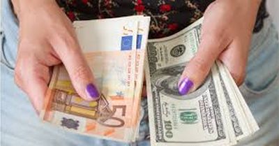 Чому при обміні валюти виникає проблема з куп’юрами старого зразка