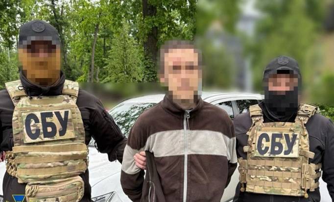 Він наводив комбіновані удари по Києву