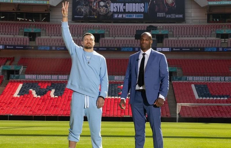 Букмекери визначили фаворита бою за звання абсолютного чемпіона світу