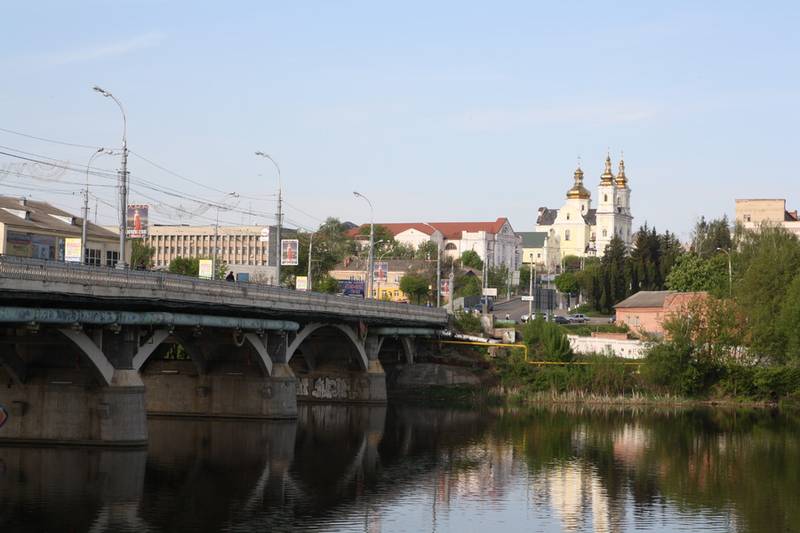 Під час комендантської години у Вінниці перекриватимуть мости