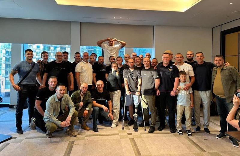 На бій Усика у Лондоні запросили прикордонників з Вінниччини