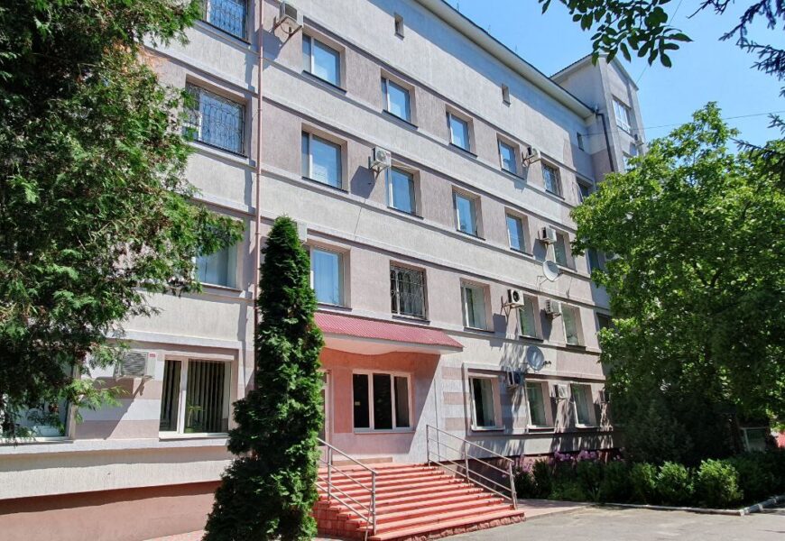 Чому СБУ та прокуратура перевіряють закупівлі в онкоцентрі на Вінниччині?