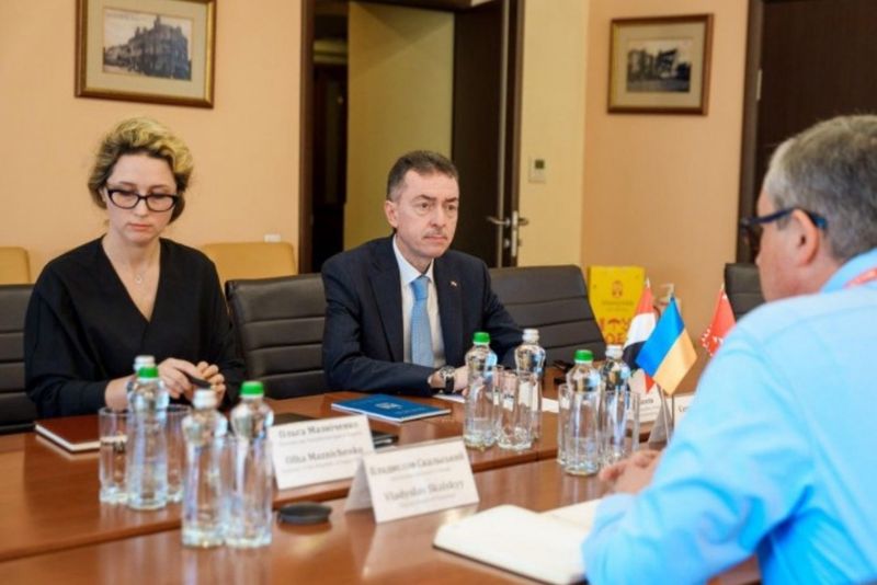 Чому повірений Іраку приїхав до Вінниці?