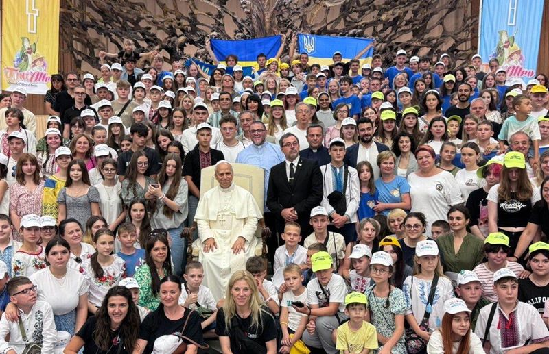 Папа Римський прийняв українських дітей у Ватикані