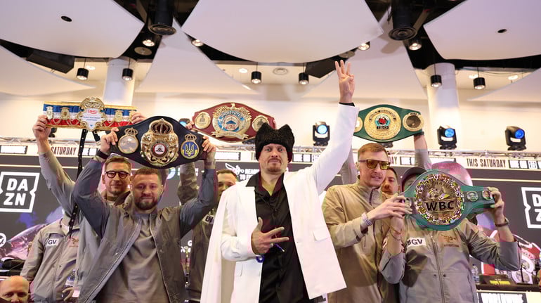 Який гонорар отримав Усик за бій-реванш із Дюбуа