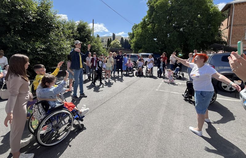 Інклюзія, підтримка, соціалізація підлітків з інвалідністю.