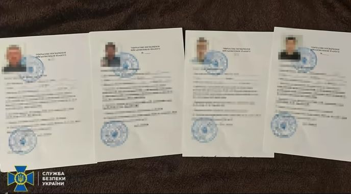 Викрито незаконну схему переведення військових із бойових частин у тил