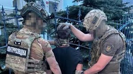 СБУ затримала агентів фсб, які готували подвійний теракт біля обласного ТЦК у Миколаєві