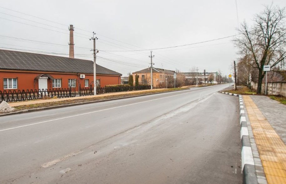 Підприємниця судиться з владою: через ремонт дороги втратила бізнес