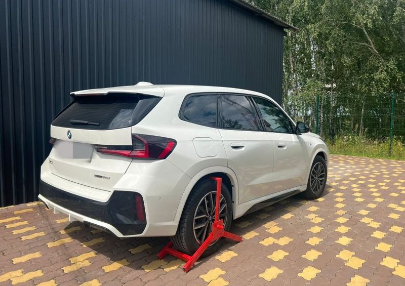 На кордоні затримали вкрадені в Європі автомобілі