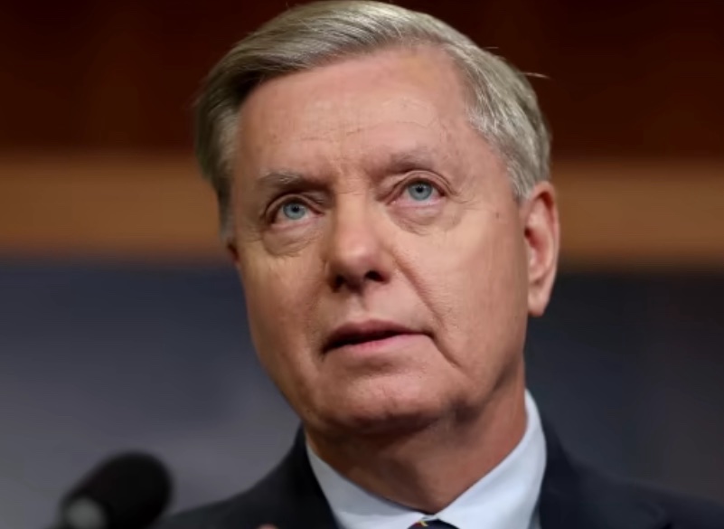 Сенатор Грем: Найближчими днями ви побачите рекордний потік зброї для України