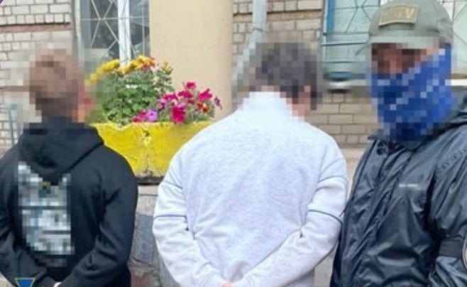 Наркомани та підлітки стають підпільним військом терору ворога