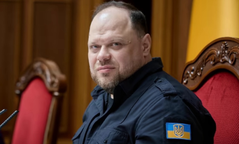 Стефанчук: Засідання парламенту не транслюють наживо “з міркувань безпеки”