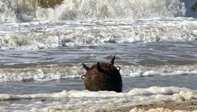 Румунія закликає посилити охорону Чорного моря