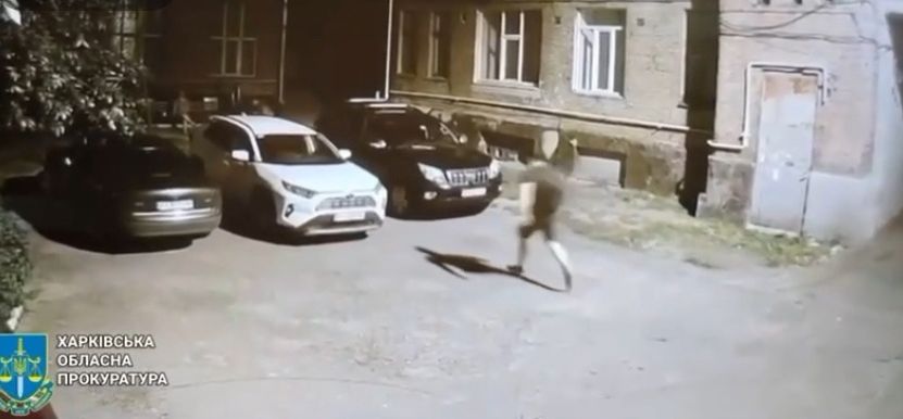 Чоловік з ножем напав на трьох працівників ТЦК — йому загрожує довічне, — ОГП