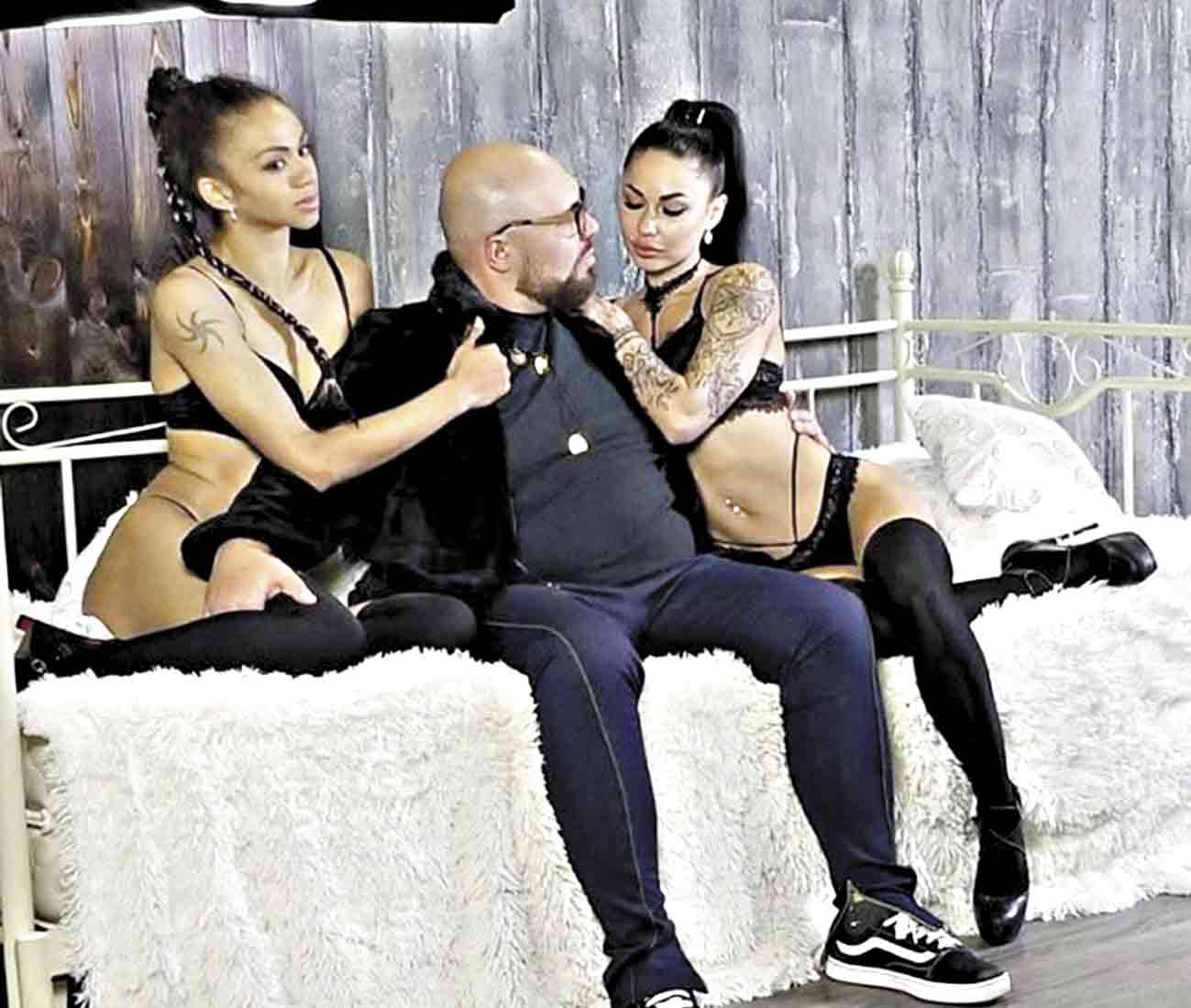 Прихильник публічної мастурбації недовго був на посаді заступника керівника департаменту інформаційної політики обласної ОВА