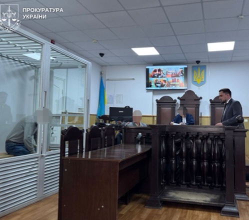 Дід ґвалтував рідну онуку – чоловікові повідомлено про підозру та взято під варту
