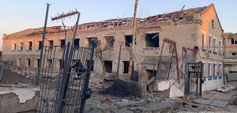 Старокостянтинів і Хмільник — цілі ворога цього тижня на Поділля. Чому рашисти розбомбили зону?