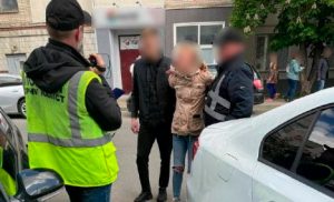 Матір хотіла продати дитину за 30 тисяч доларів