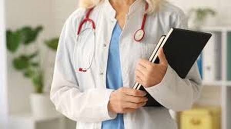 Як молодим лікарям отримати 200 тисяч гривень одноразової допомоги? Інструкція від МОЗ