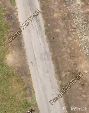 Трупи лежать просто величезними купами