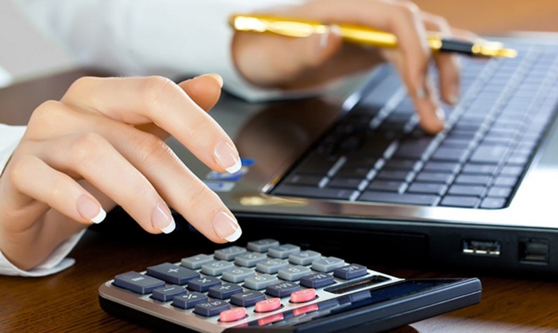 Ошукала знайомих на мільйон