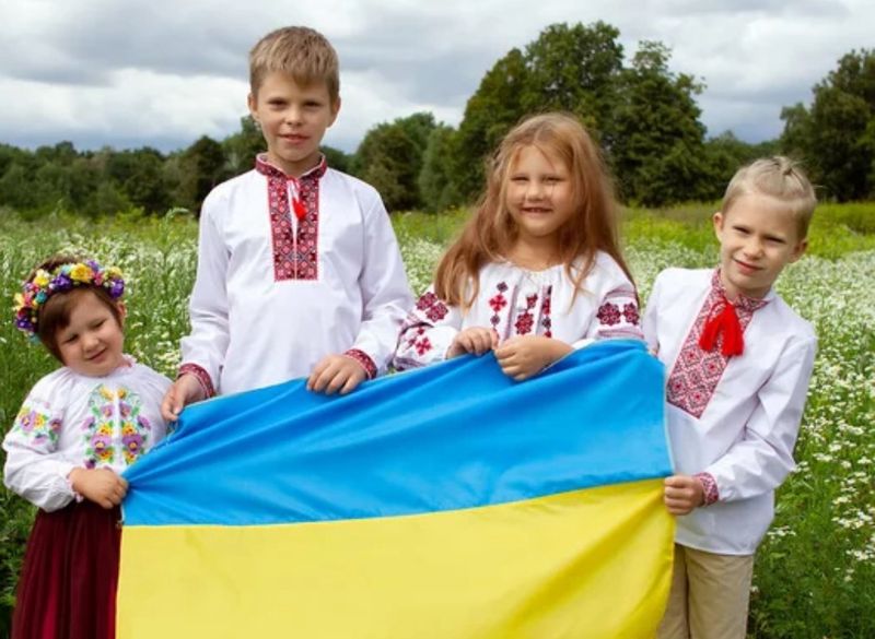 Міноборони: Українці будуть готуватися до національного спротиву з 14 років