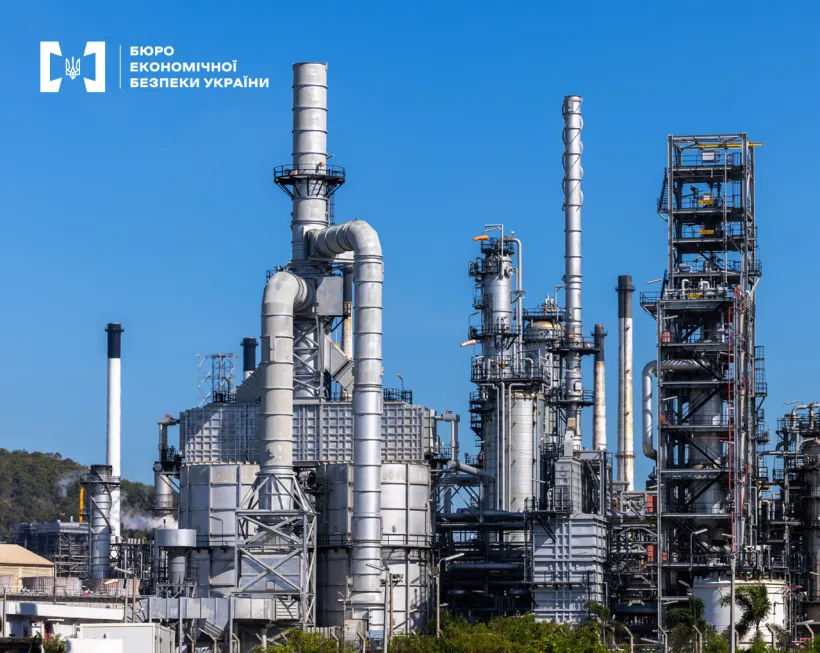 585 млн грн вивели з великої нафтової компанії