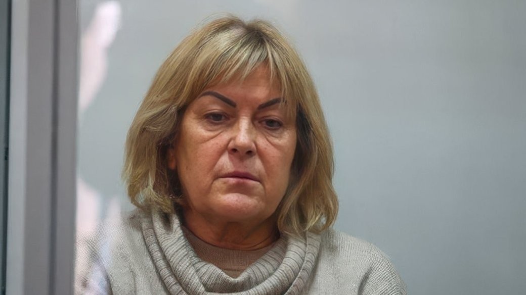 Мобільні телефони у камері Тетяни Крупи