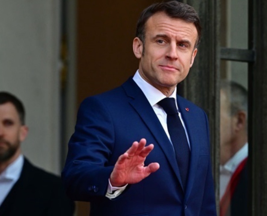 У Франції розслідують погрози смерті Макрону