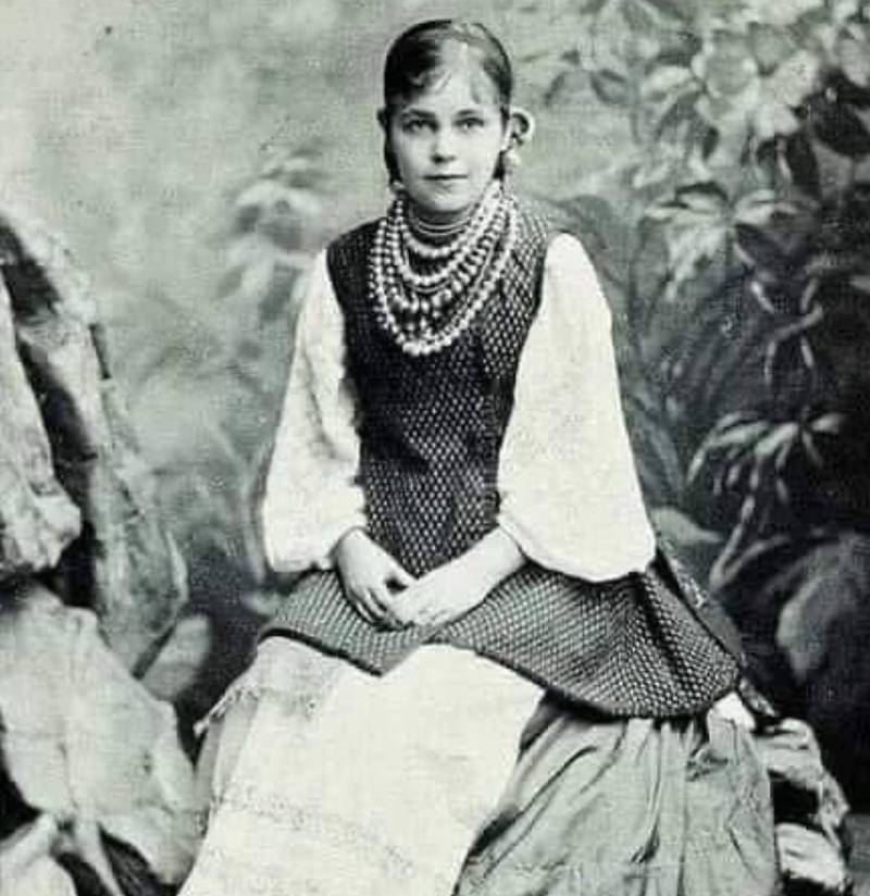 Її було вбито НКВД, а тіло викинуто з вагону, під час етапу до Казахстану…