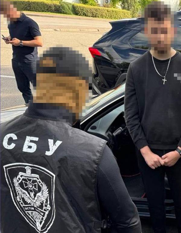 СБУ та Нацполіція викрили масштабний наркосиндикат в Україні: щоб забезпечити секретність ділки перевіряли своїх кур’єрів на «поліграфі»