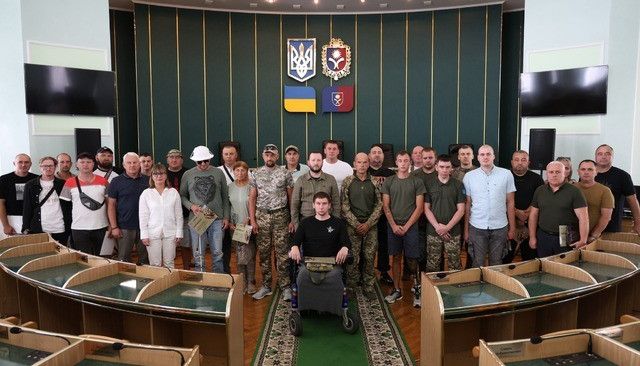 На Хмельниччині 52 родини захисників отримали сертифікати на житло