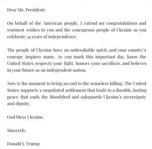 Трамп привітав Україну з Днем незалежності: