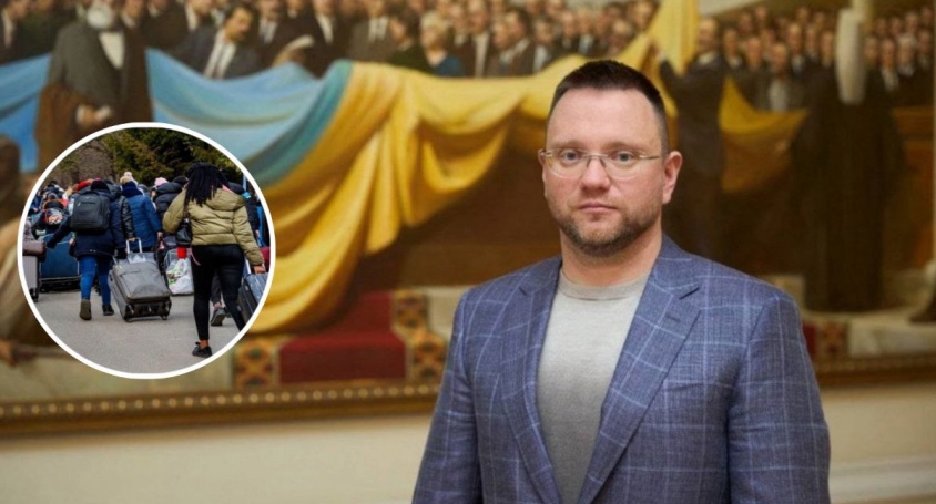 Ті, хто більше шести місяців пробув за кордоном, не можуть політично називатися «українцями», — нардеп Дунда