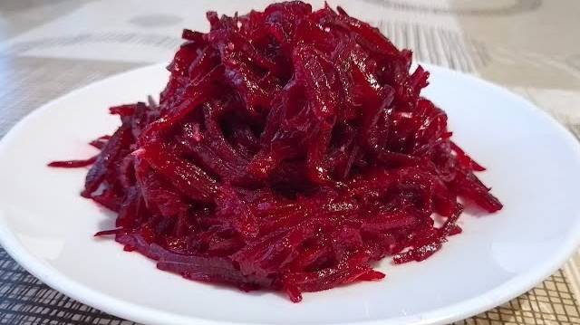 Салат з буряка хочеться їсти щодня