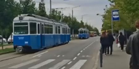 Про величезну чергу трамваїв які стоять повідомляють телеграмканали