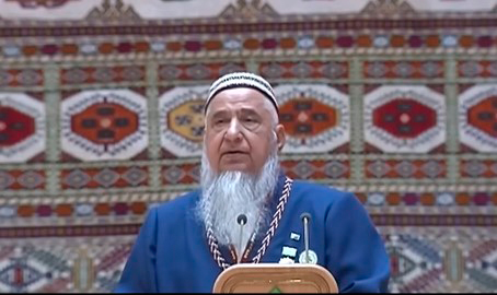 У Туркменістані старійшини попросили диктатора призупинити підвищення зарплат, пенсій і стипендій