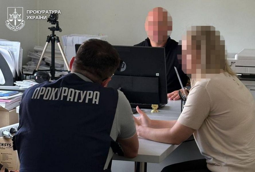 17 посадовцям на Вінниччині вручили підозри