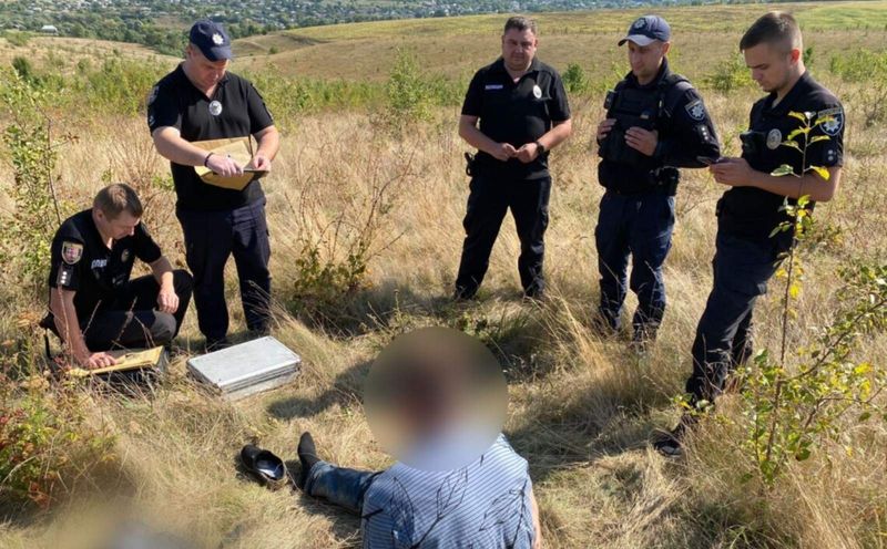 Колишньому вчителю повідомили про підозру у вбивсті учнів на Вінниччині