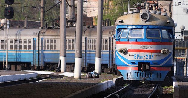 УЗ відновила рух поїздів під Києвом
