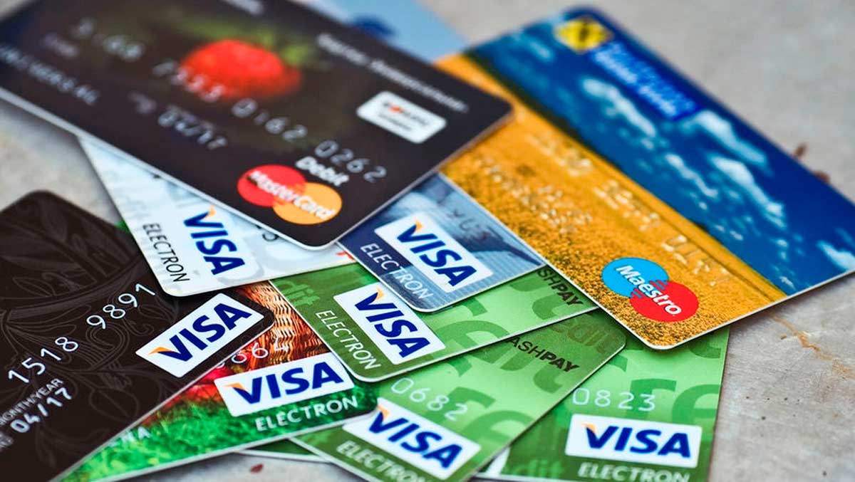 Змінюються правила карткових переказів