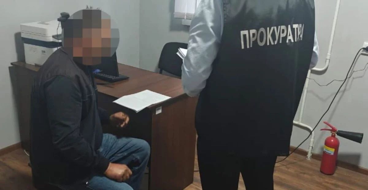 Посадовців ДП «Ліси України» сприяли незаконній вирубці у заповідній зоні на Вінниччині