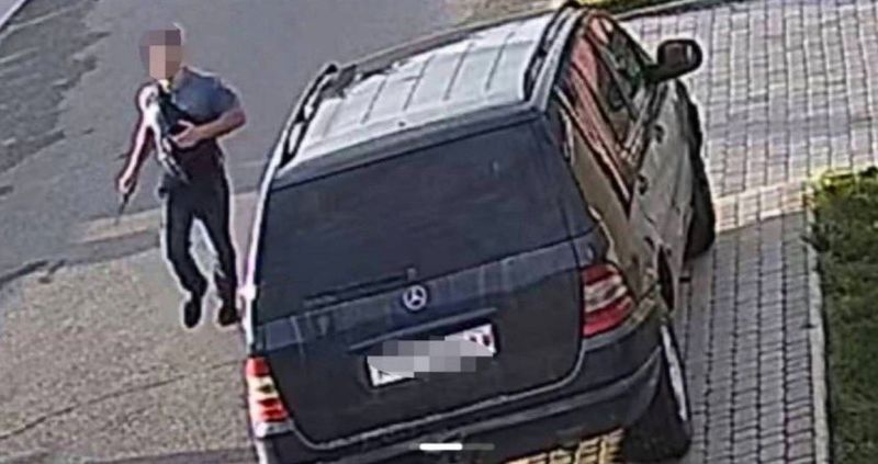 Вбивцею двох школярів виявився 23-річний колишній учитель.