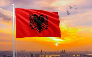 Албанія планує відмовитися від готівки