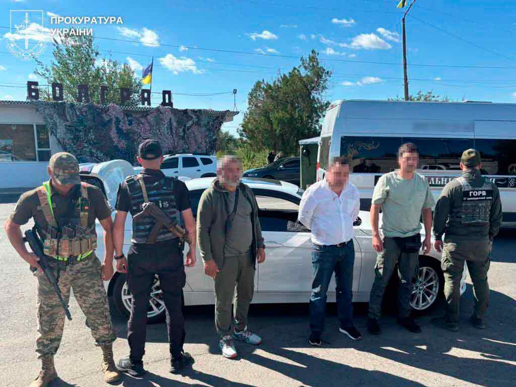 Зловмисник видавав себе за прокурора